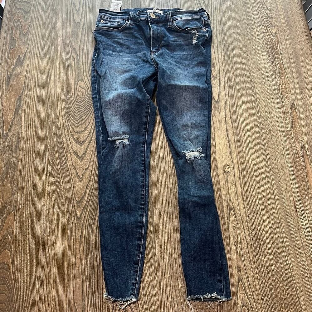 STS Blue Ellie High Rise Jeans Distressed Denim Raw Hem Medium Wash Blue Size 27